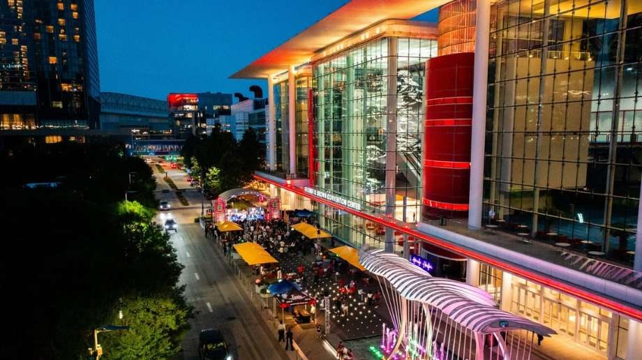 Exterior view of George R. Brown Convention Center in Houston at night